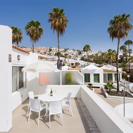 White Appartement Costa Adeje (Tenerife)